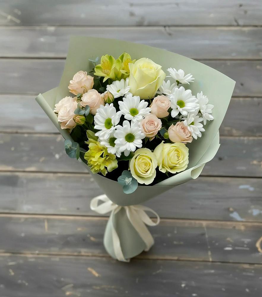 Букет цветов из: Альстромерии, Розы и Хризантемы в Чограйском