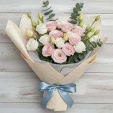 Букет цветов из:  Лизиантусы в Чограйском