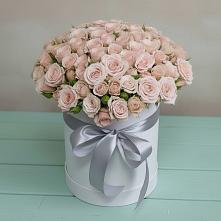 Цветочная композиция из Розы в шляпной коробке в Чограйском