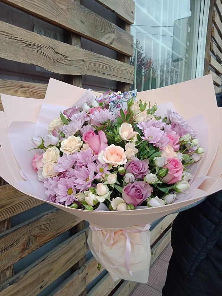 Букет цветов из: Розы и Хризантемы в Чограйском