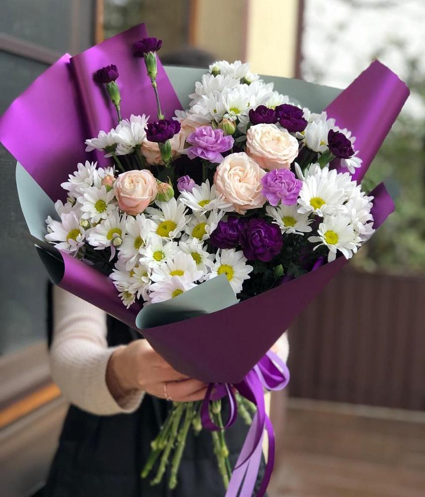 Букет цветов из: Хризантемы, Гвоздики и Розы в Чограйском