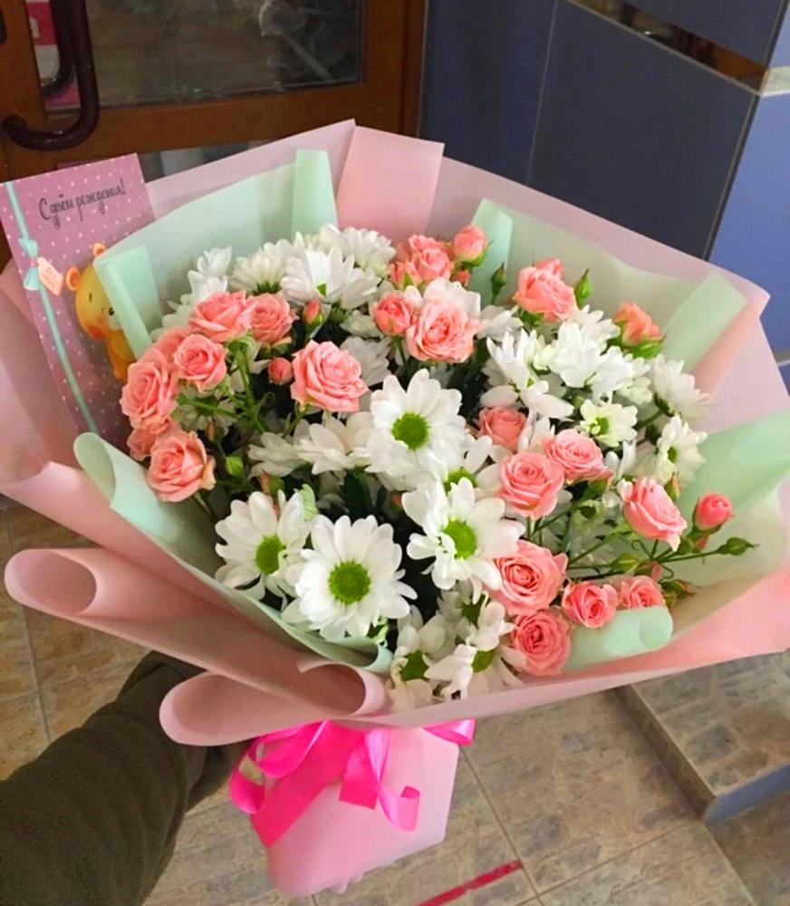 Букет цветов из: Розы и Хризантемы в Чограйском