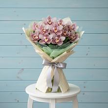 Букет цветов из:  Орхидеи и Розы в Чограйском