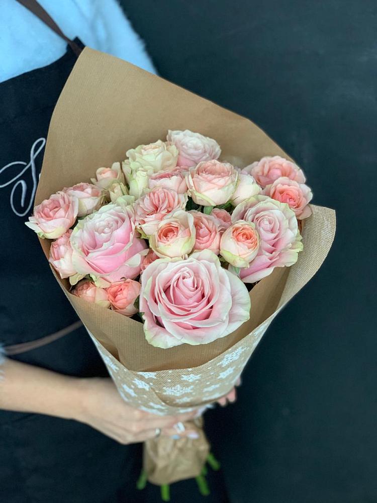 Букет цветов из: Хризантемы и Розы в Чограйском