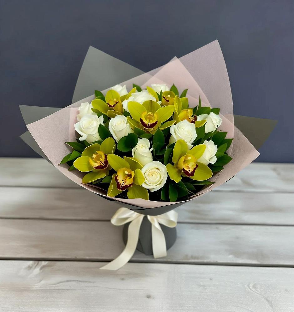 Букет цветов из: Орхидеи и Розы в Чограйском