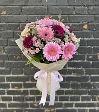 Букет цветов из:  Герберы и Хризантемы #REPLACE_PRED# Чограйском